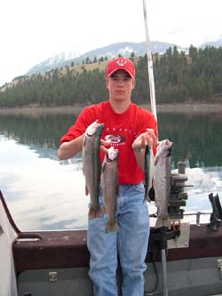 http://www.tri-stateoutfitters.com/images/fish13.jpg